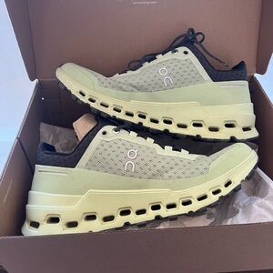 On cloud vine meadow cloudultra sneakers (8.5)